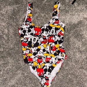 Doesn't have a tag, New.